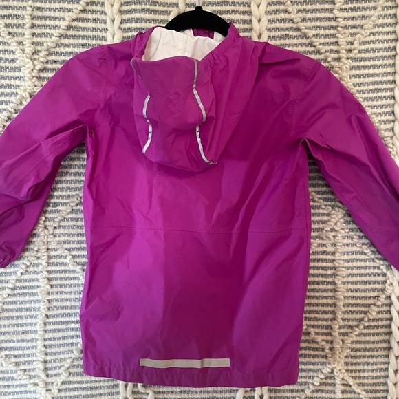 SOLD | MEC Heritage Reflective Rain jacket | Size 5 girls - Picture 3 of 3